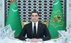 Сердар Бердымухамедов провёл совещание по вопросам агросектора регионов