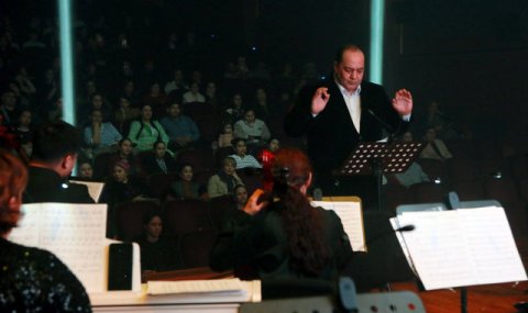 В Ашхабаде состоялся концерт саундтреков турецких сериалов