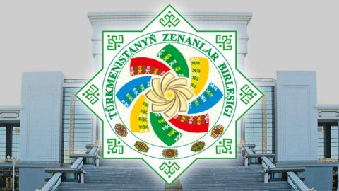 Женщины Туркменистана усиливают участие в бизнесе и социальных проектах