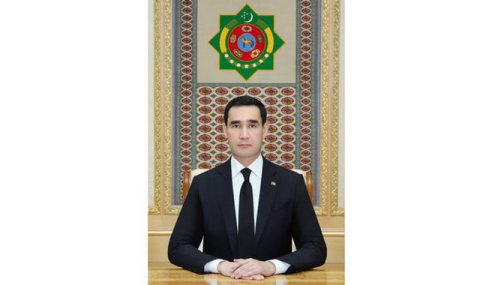 Глава Туркменистана направил поздравительное послание Президенту Польши