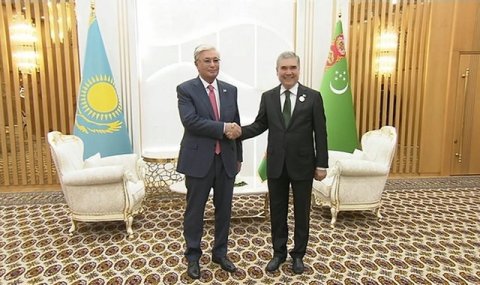 Гурбангулы Бердымухамедов провел встречу с Президентом Казахстана