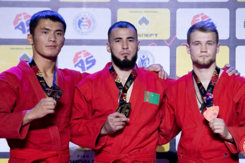 Туркменские самбисты завоевали шесть медалей на Кубке мира в Душанбе