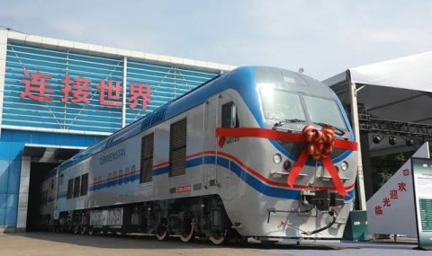 Масштабный ремонт локомотивов для Туркменистана успешно завершен в Китае