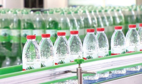 Частное предприятие в Балканабате успешно развивает производство напитков