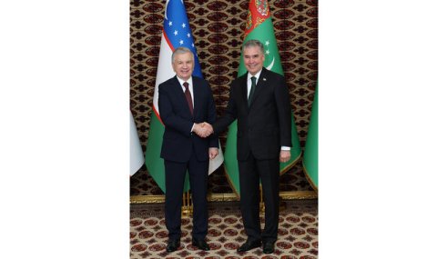 Герой-Аркадаг провел встречу с Президентом Узбекистана