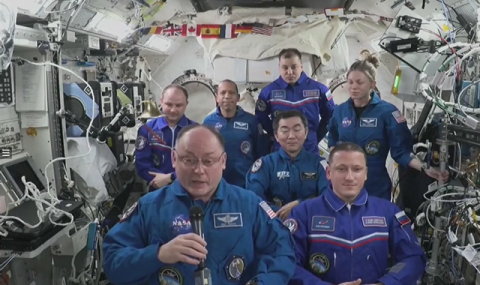 Российский космонавт принял командование МКС