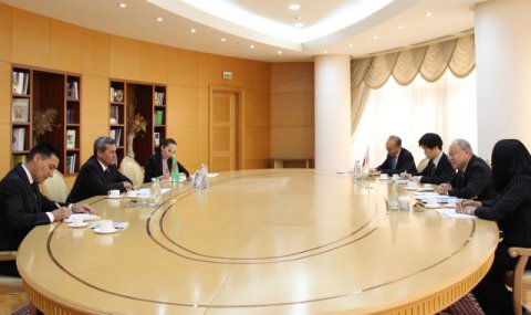 Состоялась встреча главы МИД Туркменистана с послом Японии