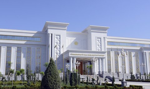 Герой-Аркадаг участвует в форуме KazanForum 2025
