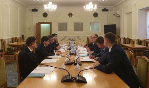 Туркменистан и РФ провели консультации по МИБ