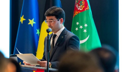Туркменистан продвигает мир и доверие на международной площадке