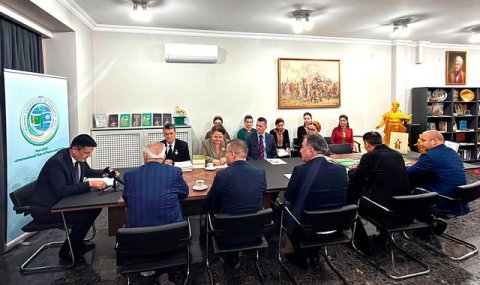 Туркменистан и Турция обсудили исследования творчества Махтумкули Фраги