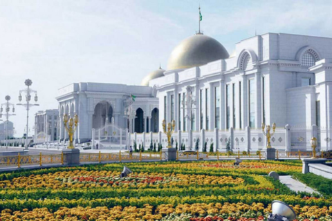 Сердар Бердымухамедов поздравил Алжир с Днём революции