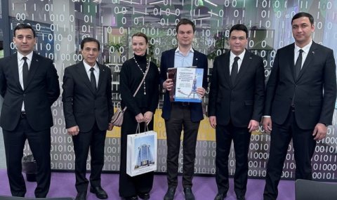 Делегация Туркменистана участвовала в стратегической сессии по IT-кадрам
