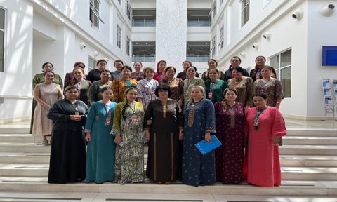 В Туркменистане прошёл тренинг ЮНИСЕФ по поддержке раннего развития детей