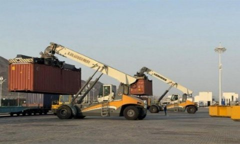 Контейнерный поезд из Китая доставлен в Баку через Туркменистан