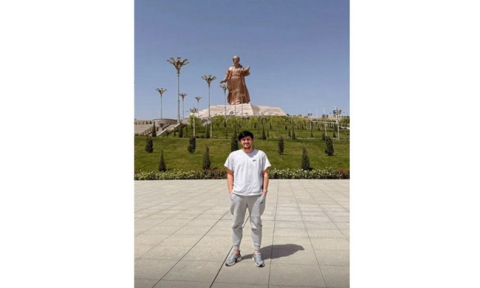 Сердар Азмун прибыл в Ашхабад с частным визитом