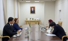 В Меджлисе Туркменистана состоялась встреча с послом Палестины