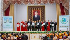 В Туркменистане отметили достижения в научной и образовательной сферах