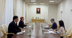 В Меджлисе Туркменистана прошла встреча с послом Республики Корея