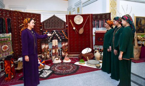 Лебапский велаят празднует Новруз культурными мероприятиями