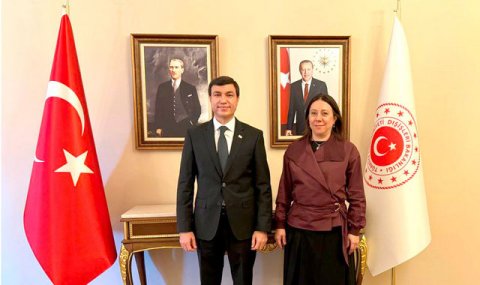 Генконсул Туркменистана встретился с Главой представительства МИД Турции