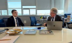 Туркменистан изучает партнерство с Apple Developer Academy