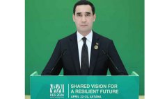Президент Туркменистана выступил на экологическом саммите в Астане