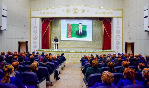В Лебапском велаяте состоялись мероприятия в честь юбилеев писателей