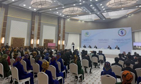 В Туркменистане мероприятиями и торжествами отметили День Каспийского моря 