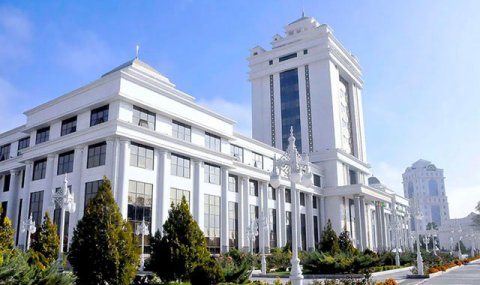 В Туркменистане прошел открытый брейн-ринг для студентов ВУЗов