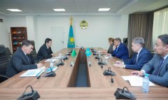 Туркменистан и Казахстан обсудили сотрудничество в сфере образования