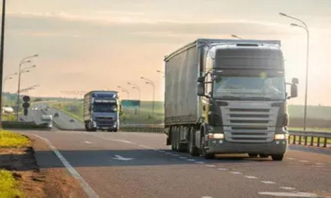 В Ашхабаде обсудили развитие автоперевозок между Туркменистаном и Россией