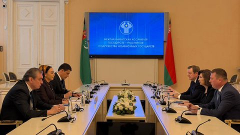Туркменистан и Беларусь обсудили перспективы межпарламентского сотрудничества 