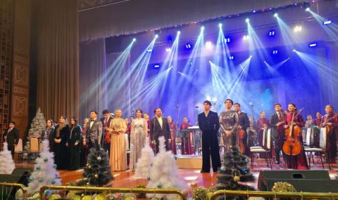 Праздничный концерт «Новогодний огонёк» состоялся в Ашхабаде