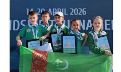 Туркменистан и Узбекистан провели теннисный турнир дружбы