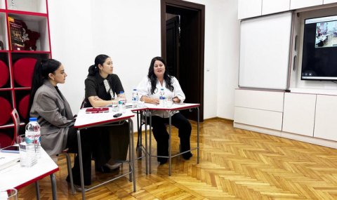 В Ашхабаде прошёл круглый стол о роли молодёжи в цифровой трансформации