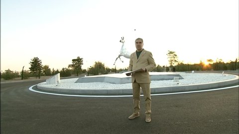Ахалтекинский конный комплекс Президента Туркменистана оснастили фотостудией