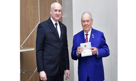 Минтимеру Шаймиеву вручены памятные знаки Туркменистана