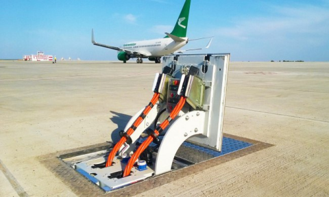 Туркменистан усиливает модернизацию авиационной и химической отраслей