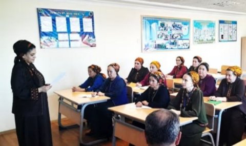 В Балканском велаяте обсудили развитие библиотечного дела