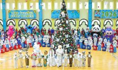 Воспитанники Дворца «Döwletliler köşgi» отметили Новый год праздничной программой