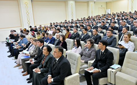 В Ашхабаде состоялась международная экологическая конференция
