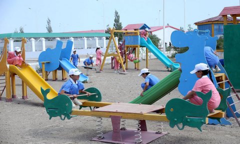 Дети нефтегазовиков отдыхают в центре «Gara altyn» на Каспии