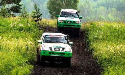 Туркменские экипажи успешно стартовали на юбилейном ралли «Шёлковый путь»