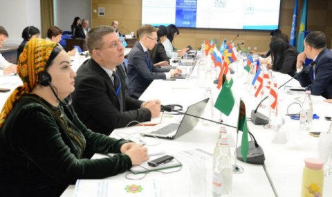 Делегация Туркменистана представила опыт страны на форуме в Алматы