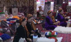 В Ашхабаде подвели итоги конкурса по искусству кошмоваляния