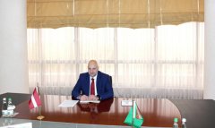 В МИД Туркменистана прошла встреча с послом Латвийской Республики