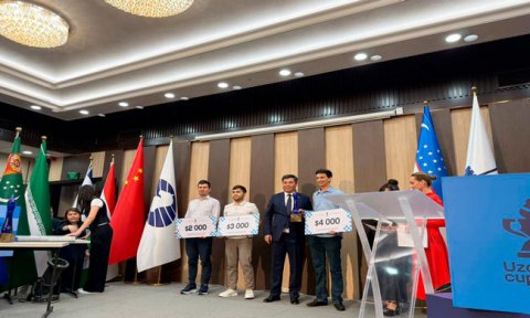 Сапармурат Атабаев победил на международном турнире UzChess Cup Futures
