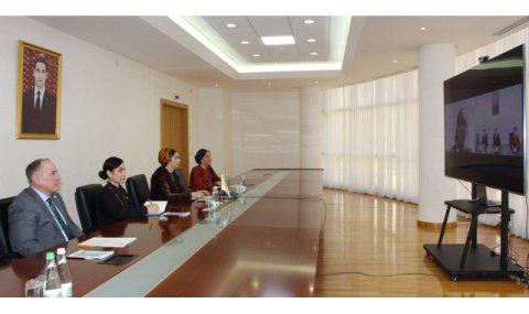 Туркменистан и ЮНФПА рассмотрели развитие совместных программ