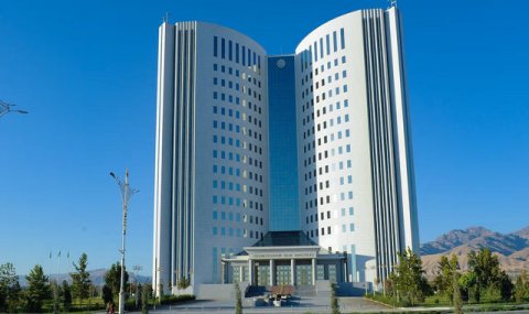 В Туркменистане вышел новый номер журнала «Bilim»